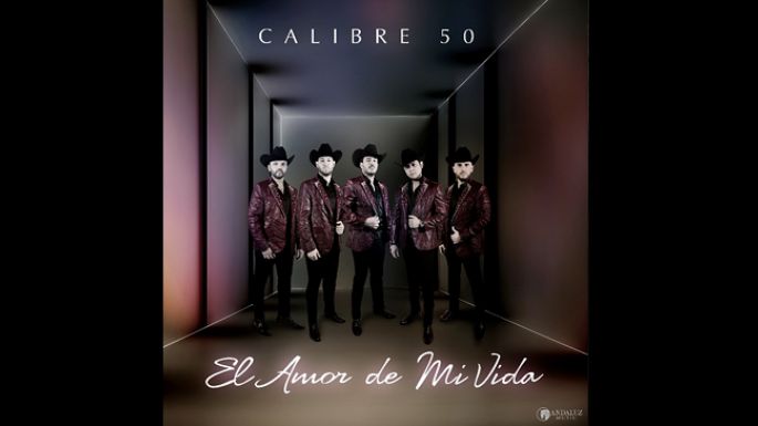 “El amor de mi vida”, tema de Calibre 50, llega al #1 en la radio