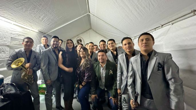 Promoción con la ARROLLADORA BANDA EL LIMÓN