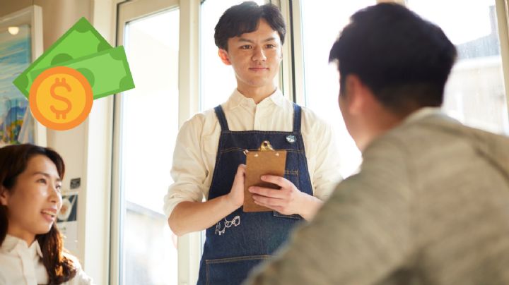 ¿Es legal si te cobran la propina sin avisarte? Profeco te dice qué hacer