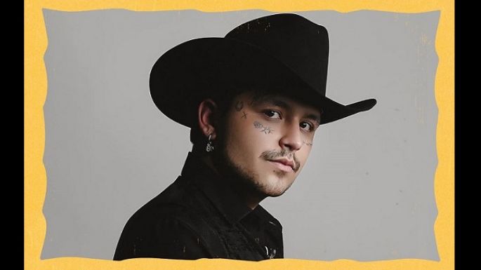 Christian Nodal y sus padres comparecieron ante las autoridades