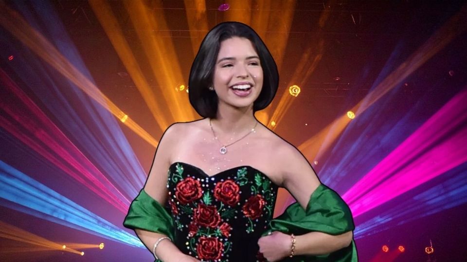 Ángela Aguilar felicita a fan en concierto