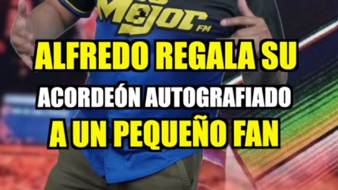 Alfredo Olivas regala su acordeón autografiado a un pequeño fan y conmueve a todos