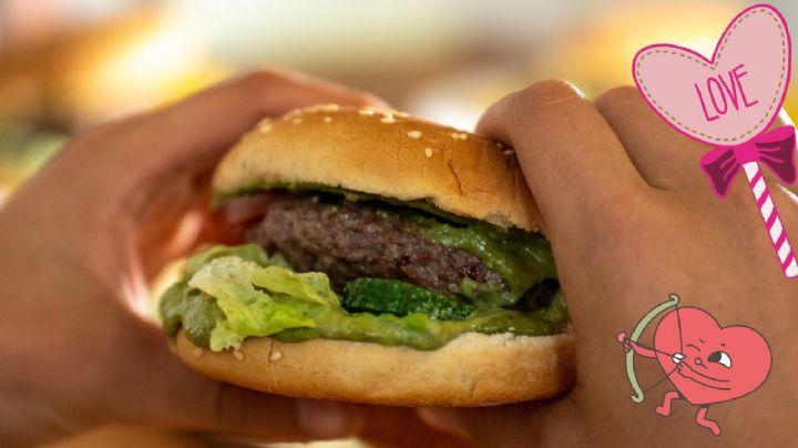 San Valentín: El secreto en CDMX para conseguir una hamburguesa GRATIS por un beso