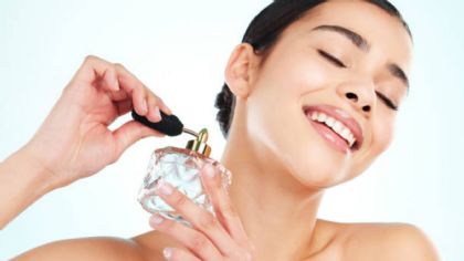3 perfumes con olor a talco de bebé para estar limpio todo el día