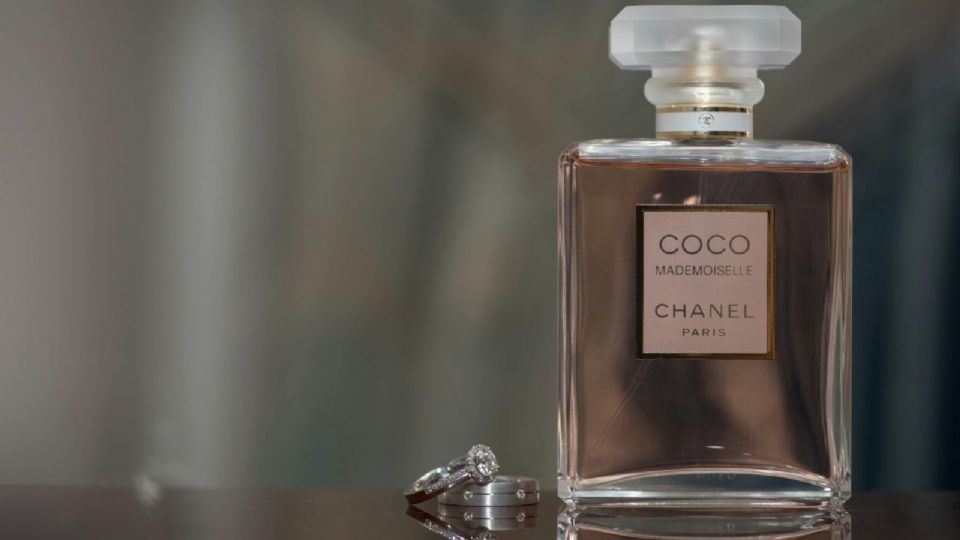 Descubre el perfume inspirado en Chanel a 600 pesos.