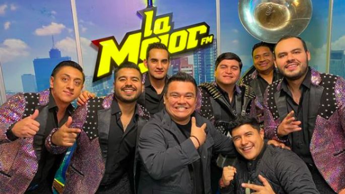 Banda Renovación nos presentan su más reciente tema musical “Niña Sin Amor”