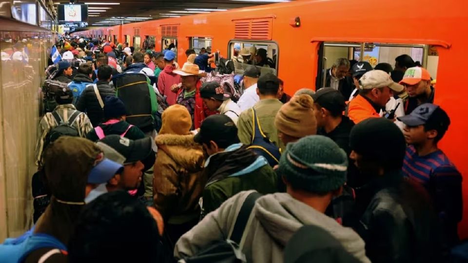 El STC envía trenes vacíos para agilizar la circulación en la Línea 3.