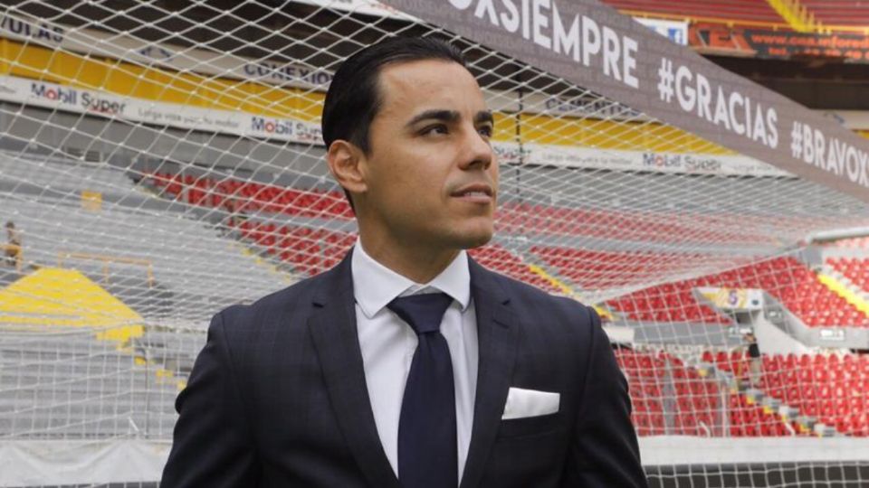 El exfutbolista de Chivas, Omar Bravo, es recordado como uno de los goleadores históricos del club.