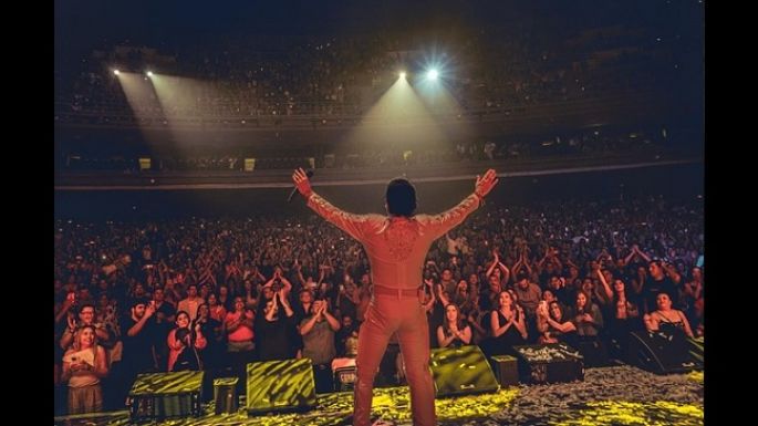Pedro Fernández regresó a tierras tapatías con su Tour Ave Fénix