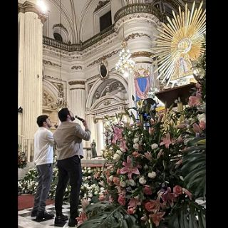 Grupo Clasificado le canta a la Virgen de Zapopan