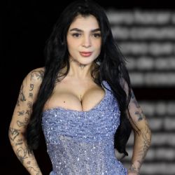Karely Ruiz lanza preocupante comunicado en redes sociales: "Tengan mucho cuidado en quién confían"