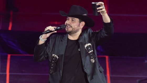 VIDEO: Así conquistó Edén Muñoz el escenario del Carnaval de Mazatlán 2026 con sus grandes éxtios