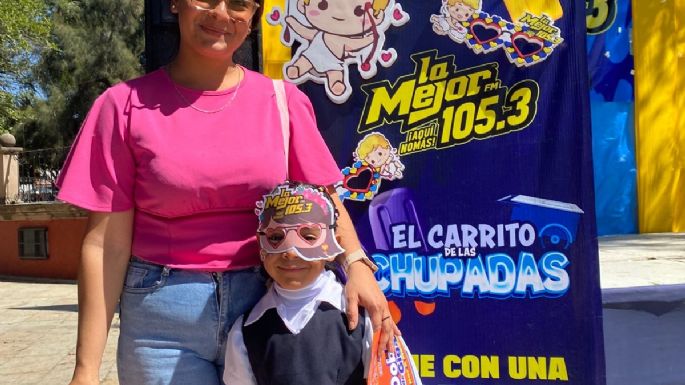 ¡PORQUE CON UNA CHUPADITA SE TE BAJA EL CALOR!