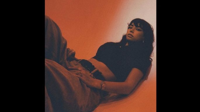 RIA hace una tierna reflexión sobre el amor y dejar ir en su nuevo sencillo