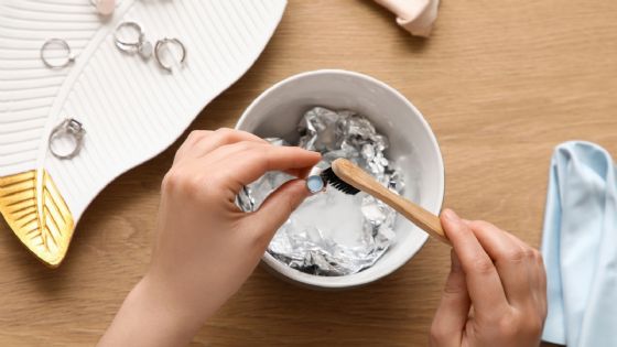 ¿Cómo limpiar tus joyas de plata? Logra resultados profesionales con lo que tienes en casa