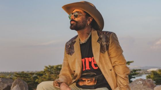 Alejandro Fernández debuta en el mundo de la moda con el lanzamiento de su nueva línea "Arre"