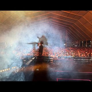 Christian Nodal impone récord de asistencia