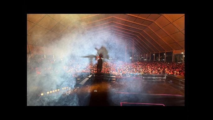 Christian Nodal impone récord de asistencia