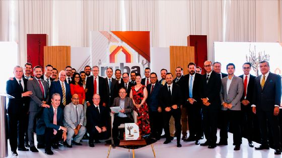 Presenta Ruba su Manual de Cultura para celebrar su 46 Aniversario