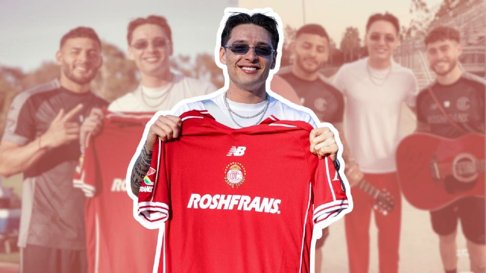 Peso Pluma y los jugadores de Toluca FC